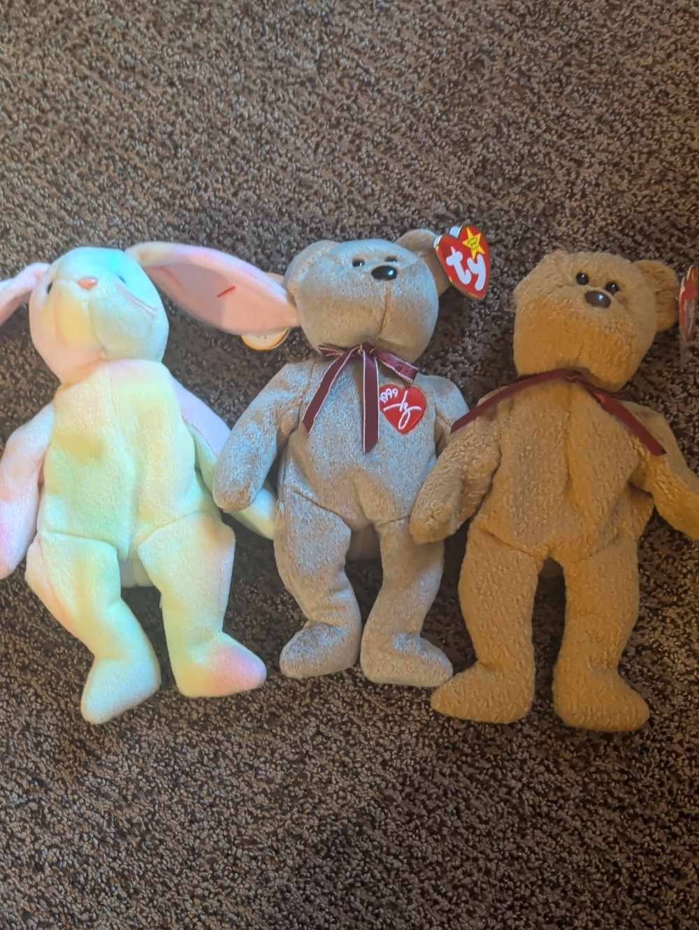 Ty Beanie Babies, Hippie, Curly, 1999 Signature Bear